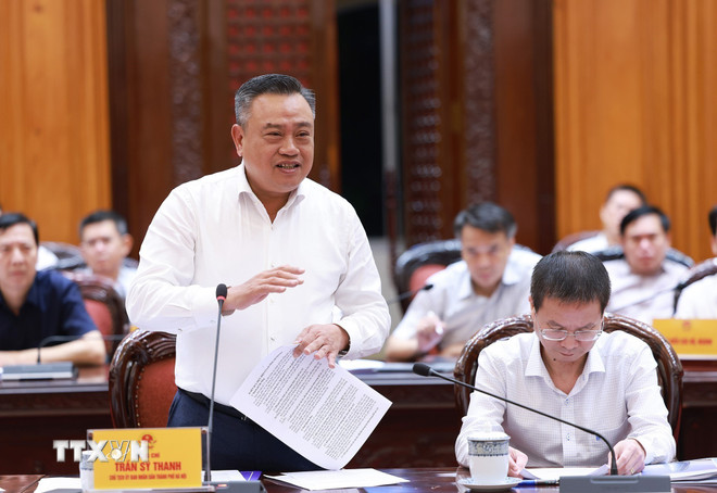 Thủ tướng: Khẩn trương xử lý các dự án tồn đọng theo yêu cầu của Bộ Chính trị- Ảnh 1.