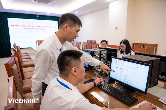 Chính quyền địa phương 2 cấp: Rà soát khắc phục tình trạng thừa, thiếu cán bộ- Ảnh 1.