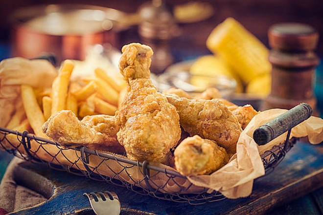 Thói quen ăn fast food có thể nhanh chóng khiến não bộ “xuống cấp”- Ảnh 2.