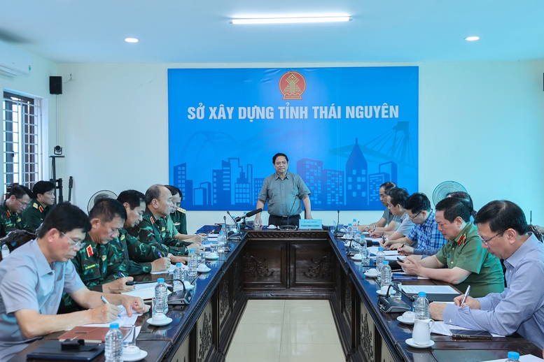Thủ tướng chỉ đạo 9 nhiệm vụ cấp bách tại Thái Nguyên và xây dựng đường, đê kiên cố hai bên sông Cầu- Ảnh 1.