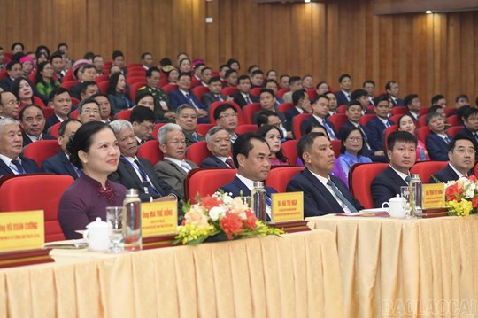 Phó Chủ tịch Hà Thị Nga dự Đại hội đại biểu MTTQ Việt Nam tỉnh Lào Cai lần thứ I, nhiệm kỳ 2025 - 2030- Ảnh 2. Phó Chủ tịch Hà Thị Nga dự Đại hội đại biểu MTTQ Việt Nam tỉnh Lào Cai lần thứ I, nhiệm kỳ 2025 - 2030- Ảnh 2.