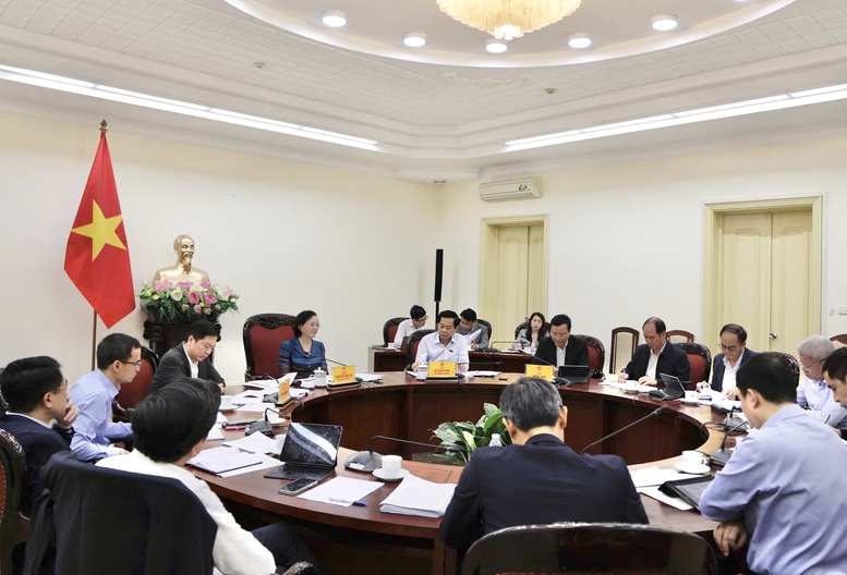 Phó Thủ tướng Phạm Thị Thanh Trà yêu cầu Bộ Nội vụ tăng tốc tiến độ các nhiệm vụ cuối năm- Ảnh 2.