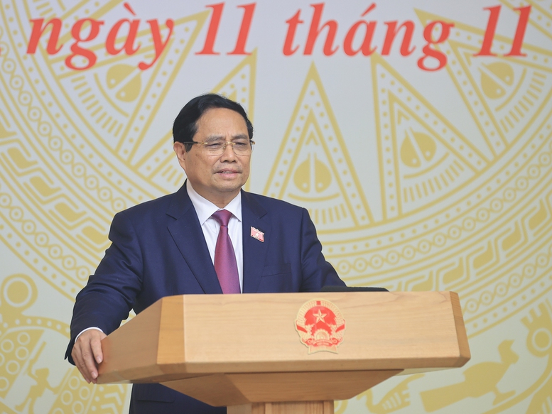 Thủ tướng: Người đứng đầu bộ, ngành, địa phương phải chịu trách nhiệm trực tiếp, toàn diện nếu để tàu cá vi phạm IUU- Ảnh 1.