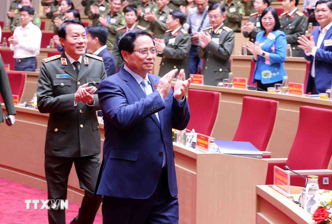 Thủ tướng: Lực lượng bảo vệ an ninh ở cơ sở tận tâm, tận tụy, tận lực vì dân- Ảnh 1.