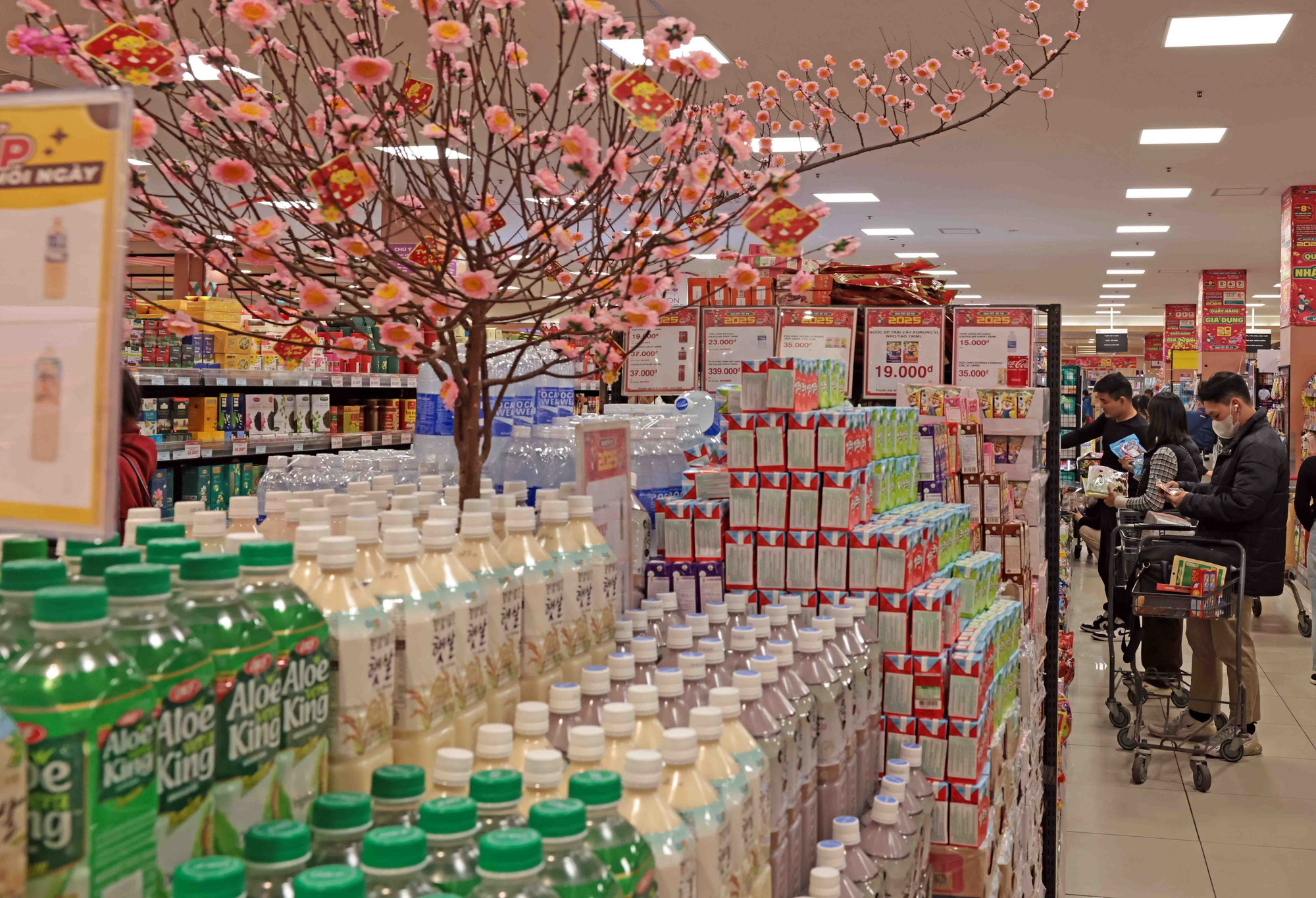 Thị trường bán lẻ Hà Nội: Kích cầu tiêu dùng, đạt mục tiêu tăng trưởng 14%- Ảnh 5.