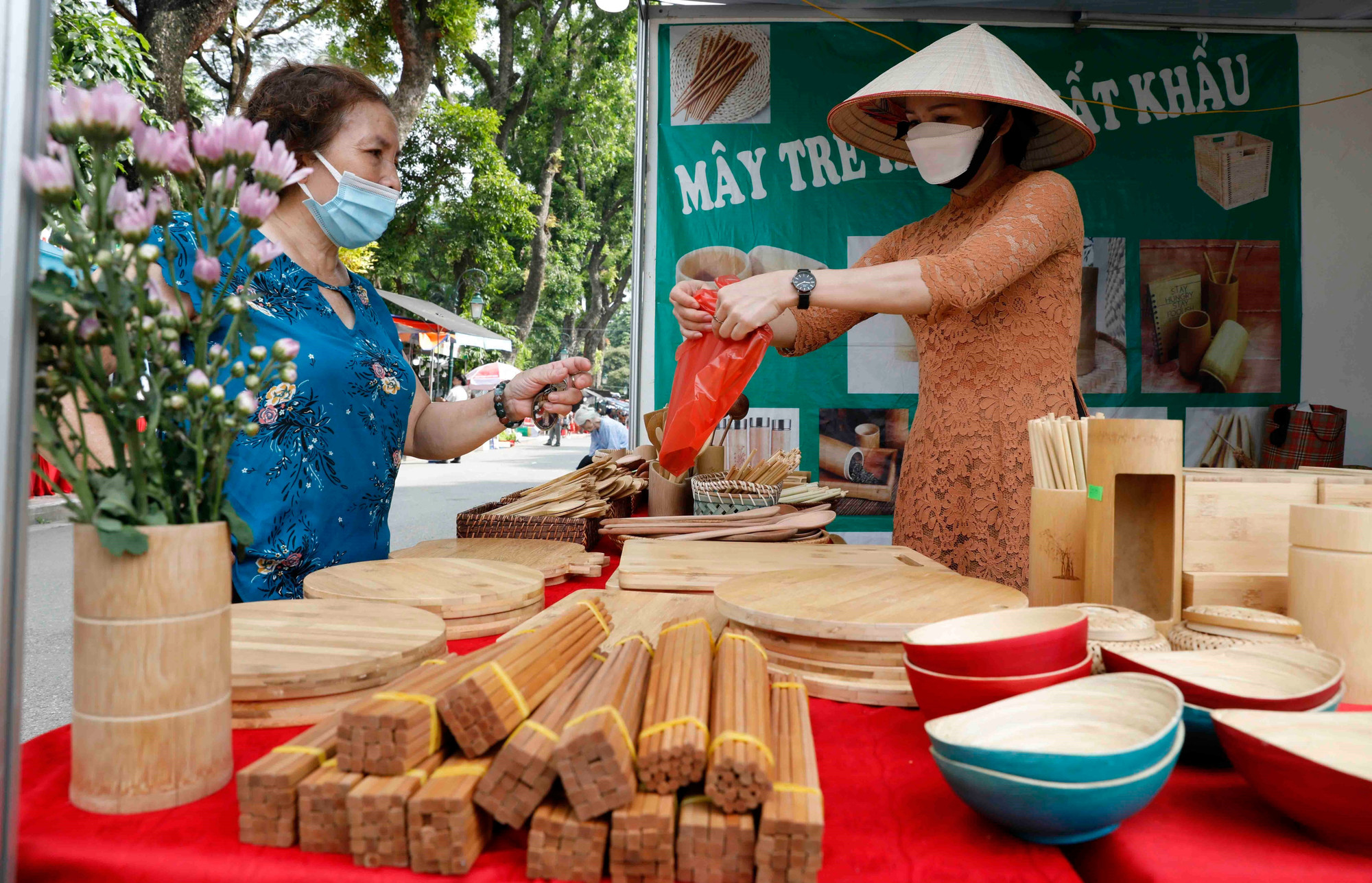 Thị trường bán lẻ Hà Nội: Kích cầu tiêu dùng, đạt mục tiêu tăng trưởng 14%- Ảnh 4.