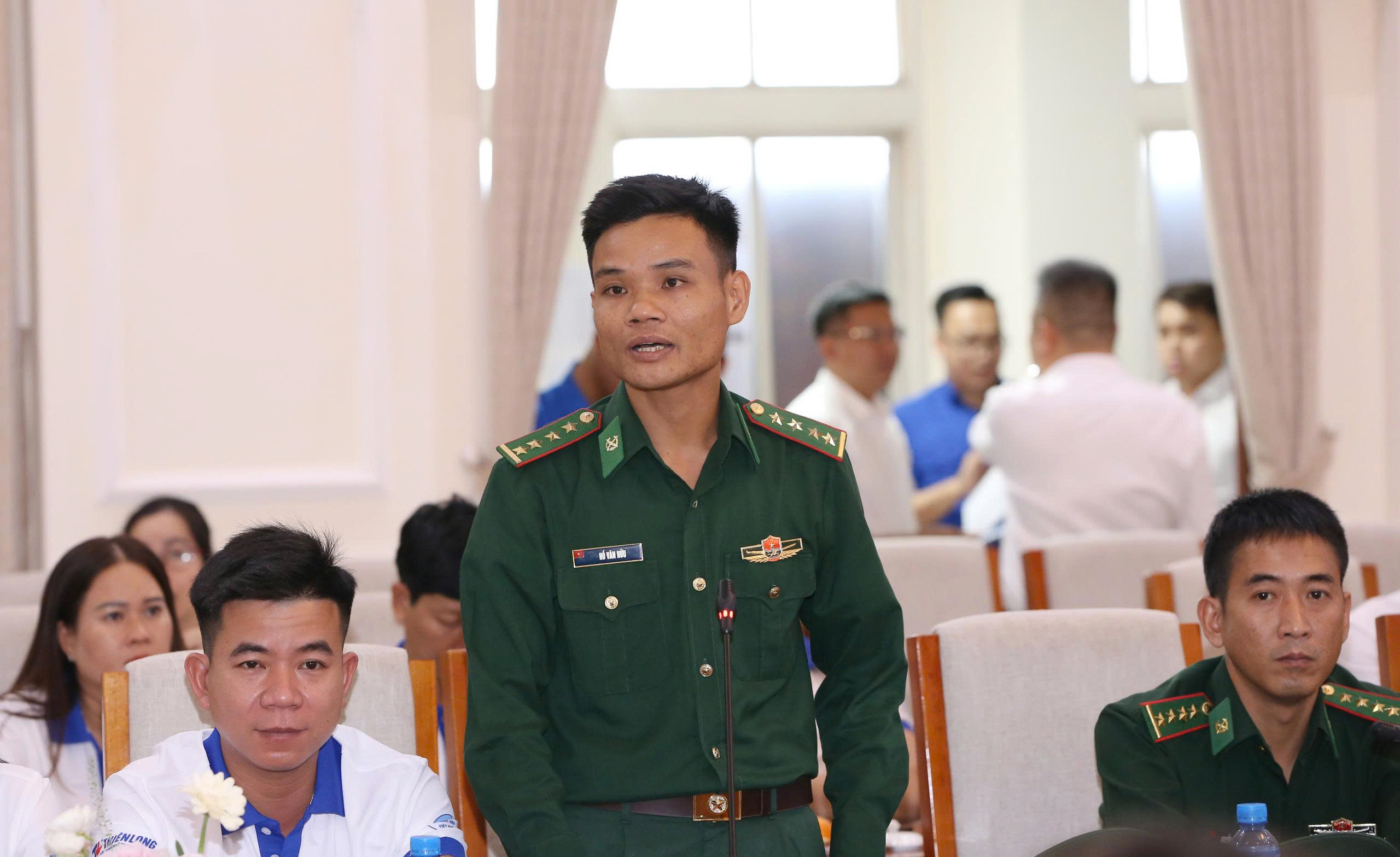 Vinh danh 80 giáo viên tiêu biểu trong chương trình “Chia sẻ cùng thầy cô” 2025- Ảnh 5. Vinh danh 80 giáo viên tiêu biểu trong chương trình “Chia sẻ cùng thầy cô” 2025- Ảnh 5.