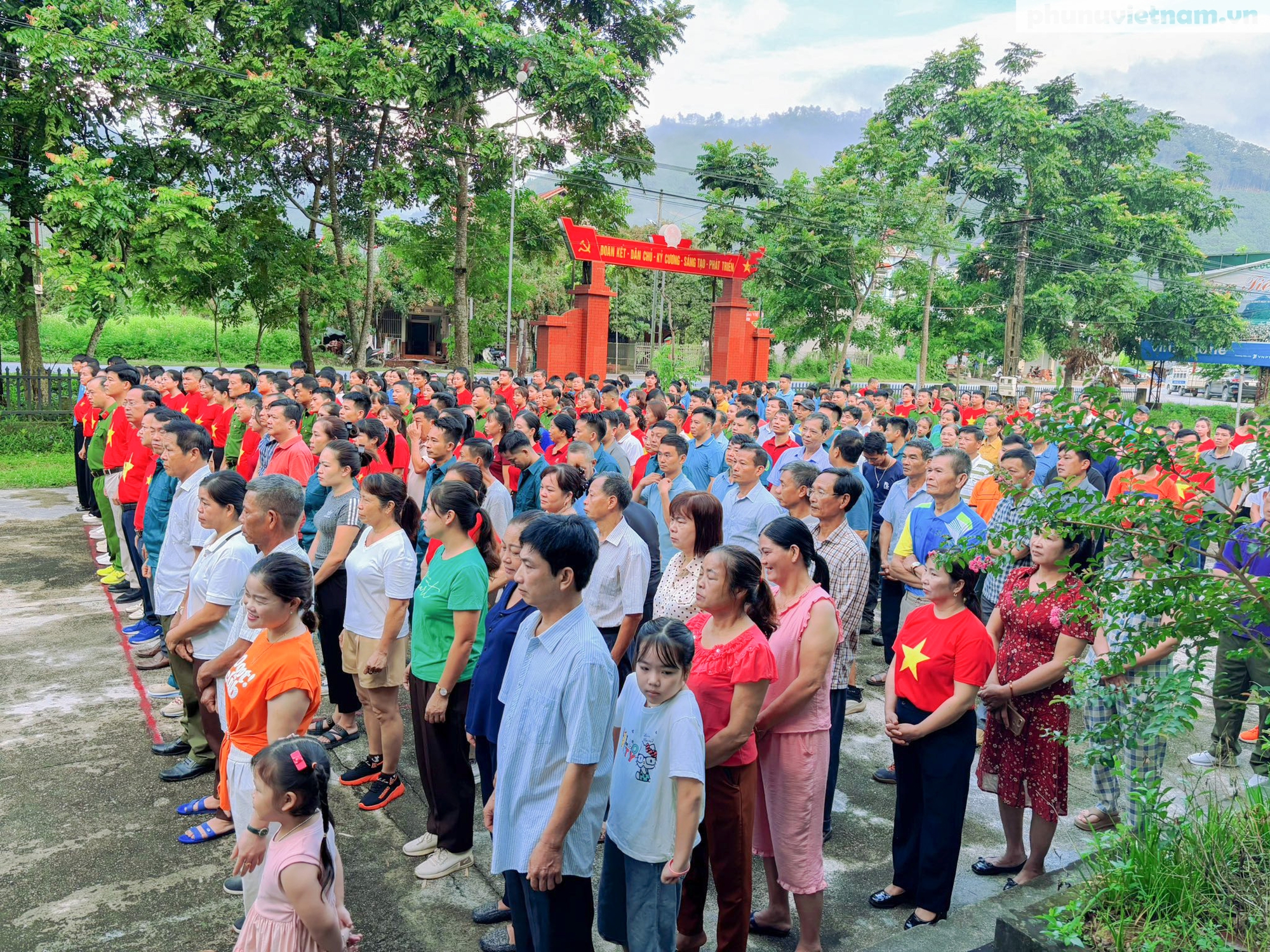 Siết chặt kiểm soát, huy động cộng đồng phòng, chống thuốc lá thế hệ mới- Ảnh 6. Siết chặt kiểm soát, huy động cộng đồng phòng, chống thuốc lá thế hệ mới- Ảnh 6.