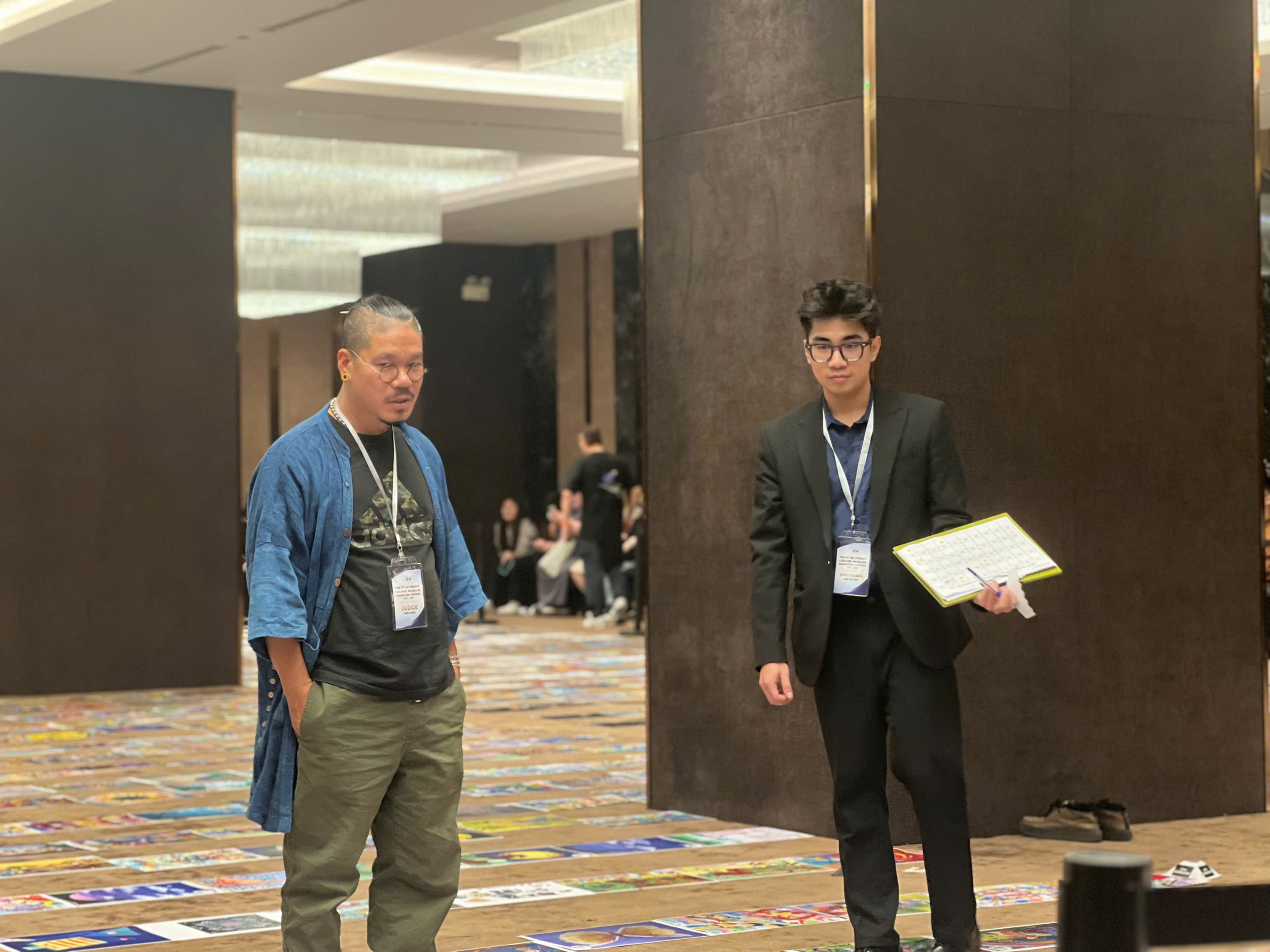 Học sinh trổ tài hội họa hướng tới triển lãm tại Bảo tàng Louvre 2026- Ảnh 7. Học sinh trổ tài hội họa hướng tới triển lãm tại Bảo tàng Louvre 2026- Ảnh 7.