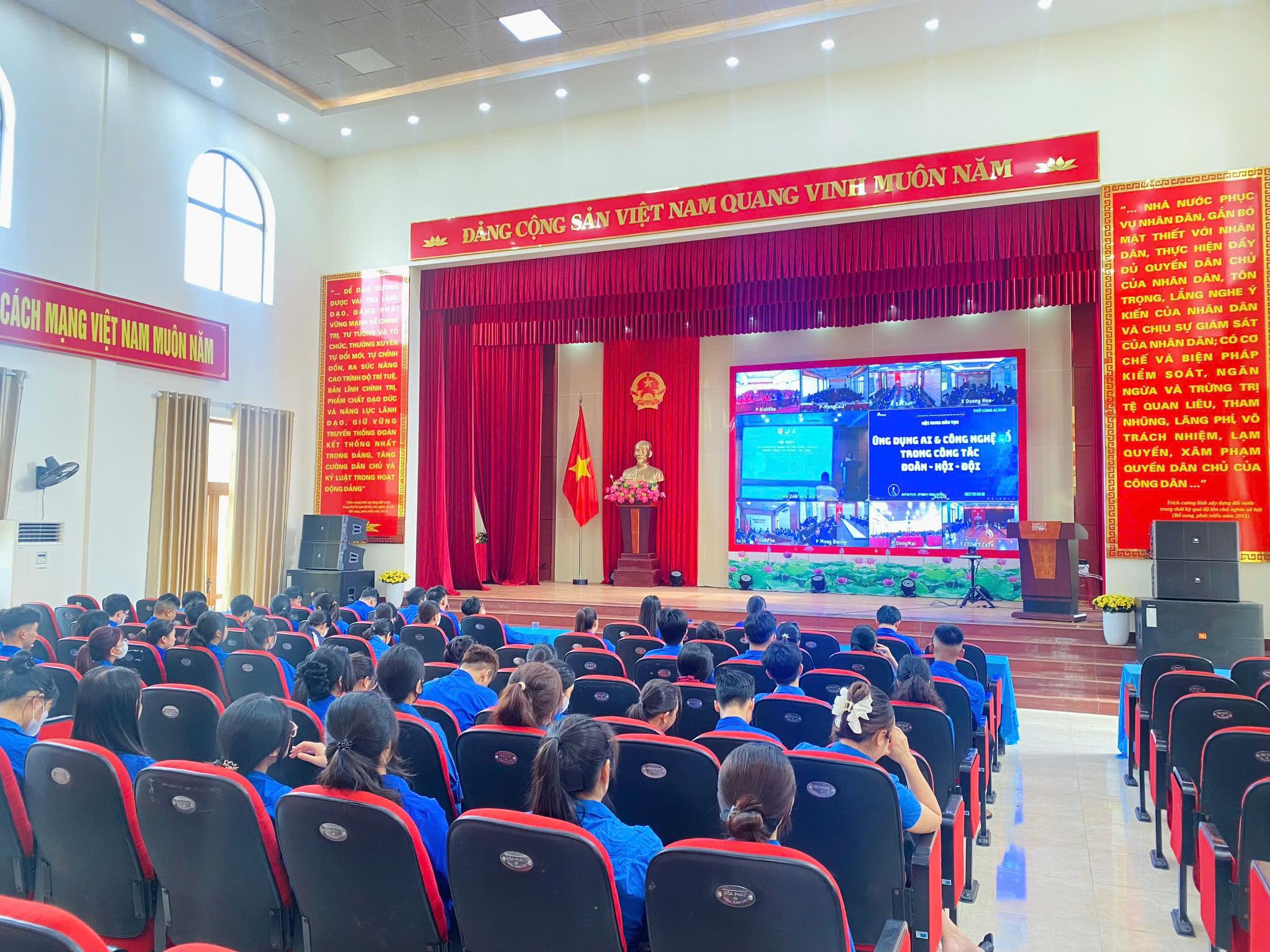 Mặt trận Quảng Ninh phát huy vai trò nòng cốt trong thúc đẩy chuyển đổi số- Ảnh 6. Mặt trận Quảng Ninh phát huy vai trò nòng cốt trong thúc đẩy chuyển đổi số- Ảnh 6.