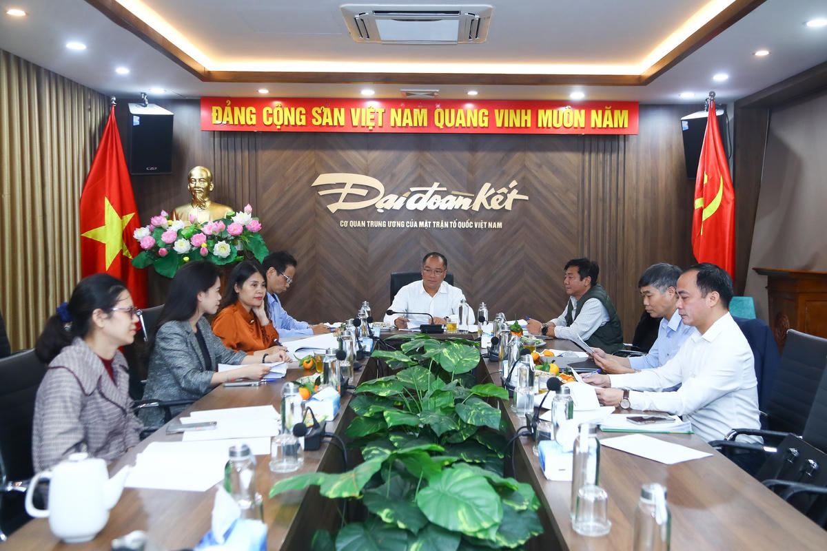 Giải thưởng Vinh danh Người truyền lửa: Bình chọn gương mặt truyền cảm hứng- Ảnh 1. Giải thưởng Vinh danh Người truyền lửa: Bình chọn gương mặt truyền cảm hứng- Ảnh 1.