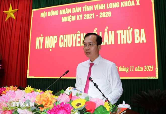 Ông Trần Trí Quang được bầu giữ chức Chủ tịch UBND tỉnh Vĩnh Long- Ảnh 1.