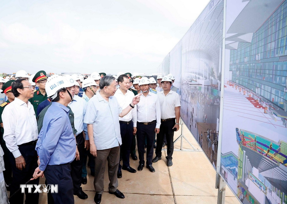 Tổng Bí thư: Long Thành phải là hình mẫu mới về hạ tầng hàng không hiện đại- Ảnh 2.