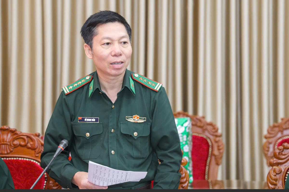 Báo Đại đoàn kết và Bộ đội Biên phòng tỉnh Đắk Lắk mang yêu thương tới bà con vùng biên- Ảnh 2.