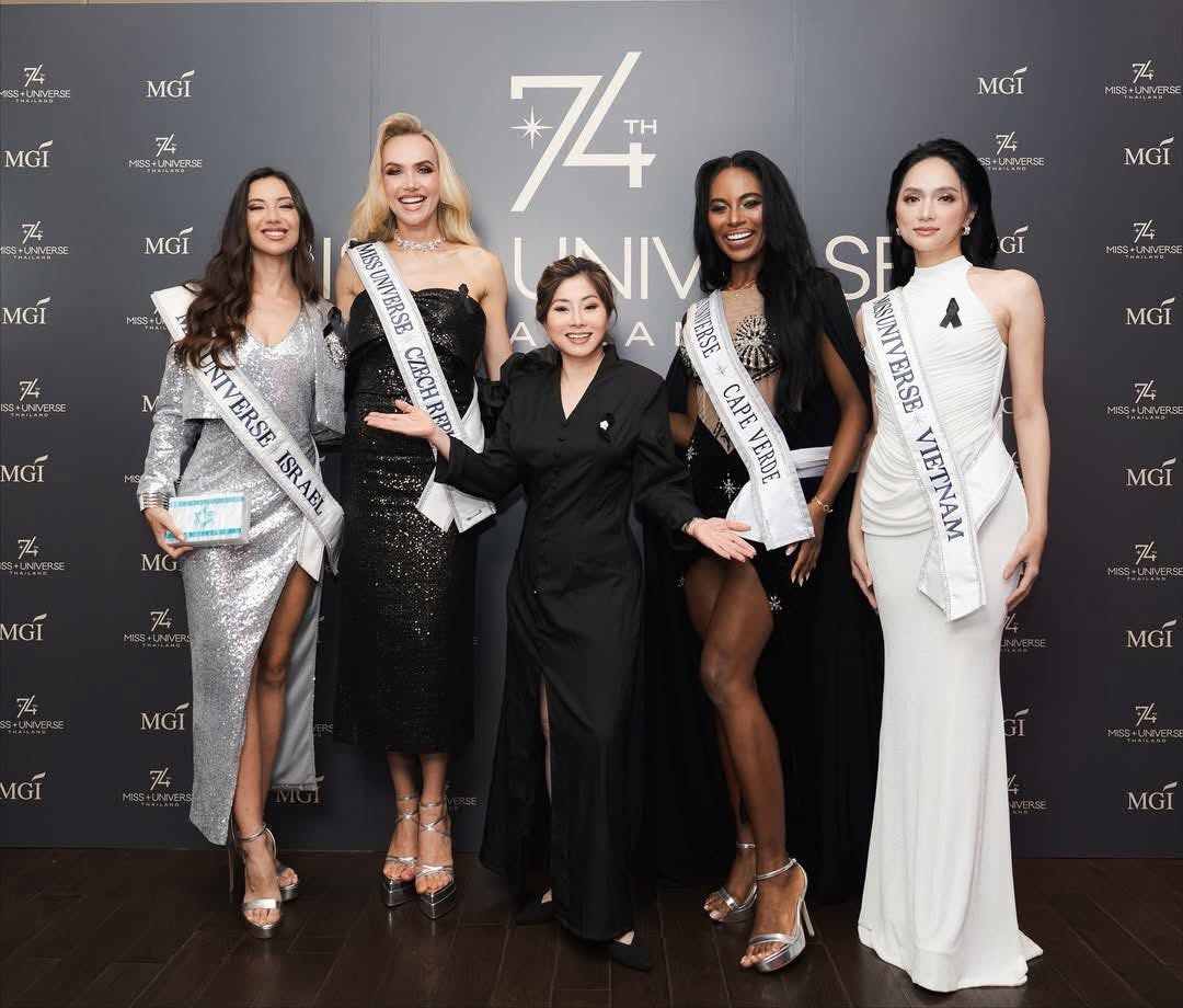 Hương Giang được khen tinh tế trong ngày đầu nhập cuộc Miss Universe - Ảnh 3. Hương Giang được khen tinh tế trong ngày đầu nhập cuộc Miss Universe - Ảnh 3.
