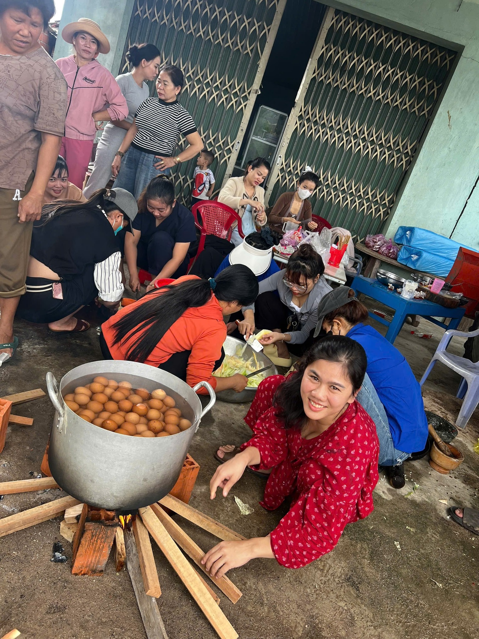 Hội LHPN tỉnh Đắk Lắk giúp hội viên ứng phó với thiên tai, sớm ổn định cuộc sống khi lũ rút- Ảnh 7. Hội LHPN tỉnh Đắk Lắk giúp hội viên ứng phó với thiên tai, sớm ổn định cuộc sống khi lũ rút- Ảnh 7.