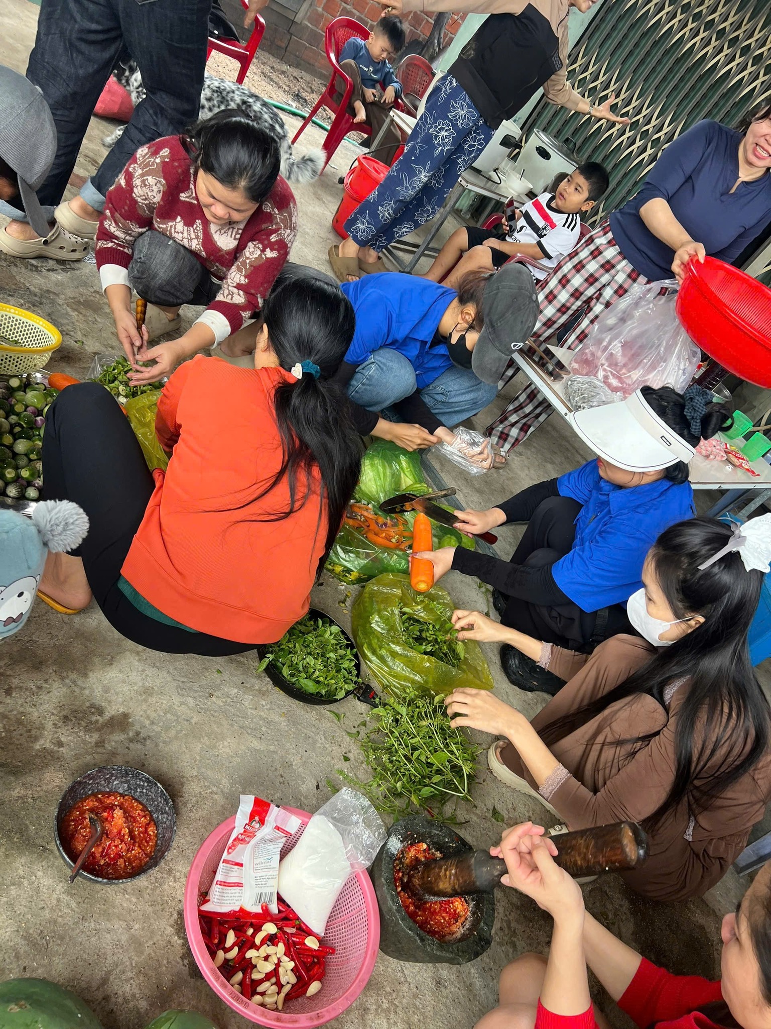 Hội LHPN tỉnh Đắk Lắk giúp hội viên ứng phó với thiên tai, sớm ổn định cuộc sống khi lũ rút- Ảnh 6. Hội LHPN tỉnh Đắk Lắk giúp hội viên ứng phó với thiên tai, sớm ổn định cuộc sống khi lũ rút- Ảnh 6.