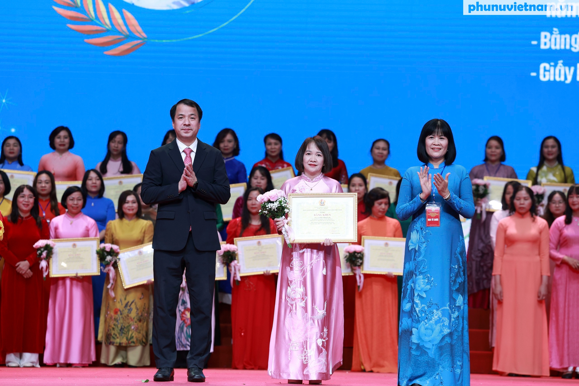 Nữ dược sĩ giữ "mạch sống" sử dụng thuốc an toàn ở Bệnh viện Gang Thép- Ảnh 5.