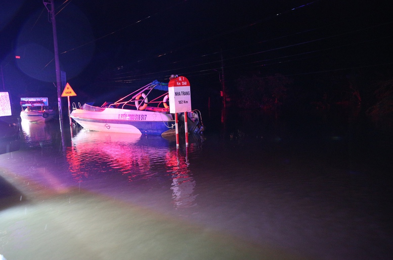 Nỗ lực giảm thiểu thiệt hại do mưa lũ gây ra- Ảnh 3.