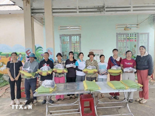 Huy động tối đa mọi nguồn lực khắc phục hậu quả thiên tai tại miền Trung- Ảnh 2.