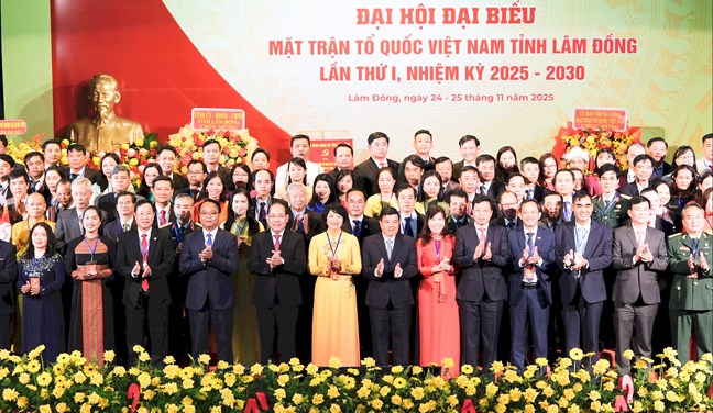 Ông Hoàng Công Thủy dự Đại hội đại biểu MTTQ Việt Nam tỉnh Lâm Đồng lần thứ I, nhiệm kỳ 2025-2030- Ảnh 9.