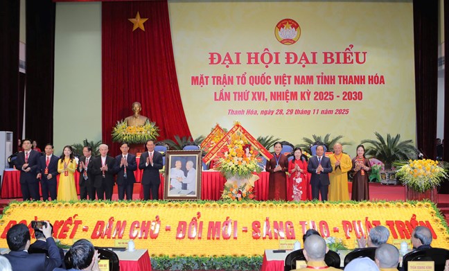 Bà Hà Thị Nga dự Đại hội đại biểu MTTQ Việt Nam tỉnh Thanh Hóa lần thứ XVI- Ảnh 8.