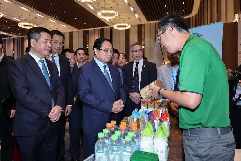 Thủ tướng Phạm Minh Chính dự Diễn đàn Logistics Việt Nam 2025- Ảnh 3.