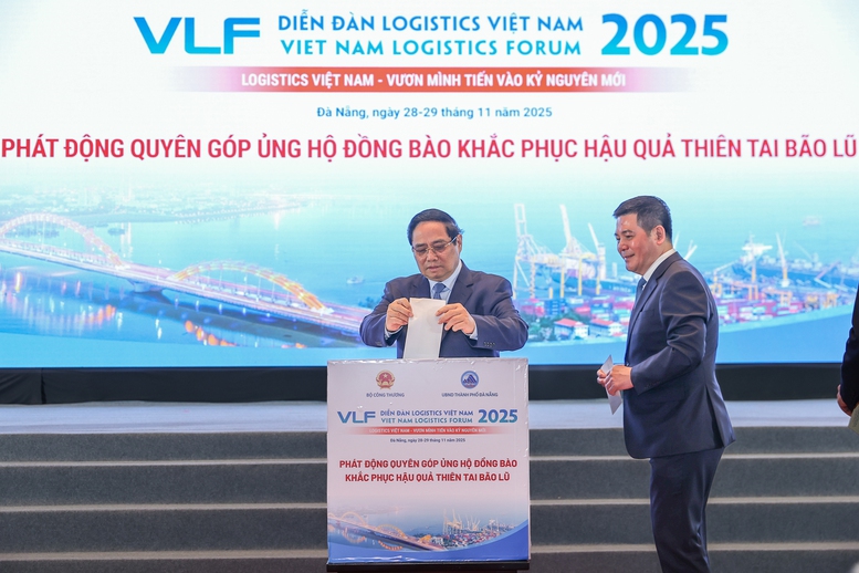Thủ tướng Phạm Minh Chính dự Diễn đàn Logistics Việt Nam 2025- Ảnh 1.