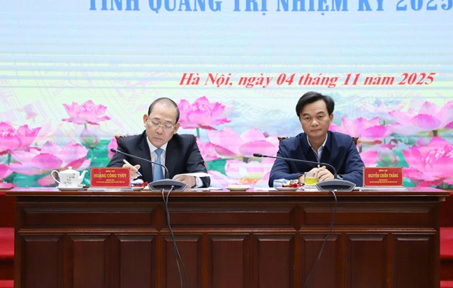 Phó Chủ tịch Hoàng Công Thủy cho ý kiến vào nội dung chuẩn bị tổ chức Đại hội đại biểu MTTQ Việt Nam tỉnh Quảng Trị lần thứ I- Ảnh 2.