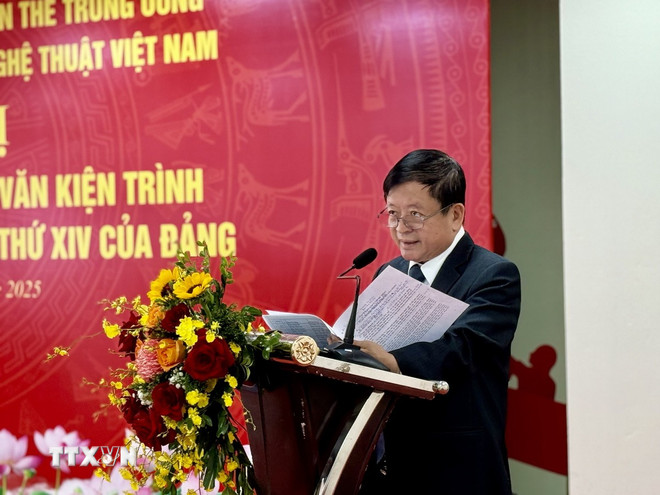 Văn nghệ sỹ đóng góp ý kiến cho dự thảo văn kiện Đại hội XIV của Đảng- Ảnh 1.