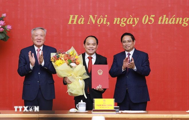 Thủ tướng trao Quyết định bổ nhiệm Phó Tổng Thanh tra Thường trực Thanh tra Chính phủ- Ảnh 1.