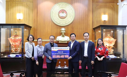 Trên 1.185,62 tỷ đồng đăng ký ủng hộ thông qua tài khoản của Ban Vận động cứu trợ Trung ương- Ảnh 2.