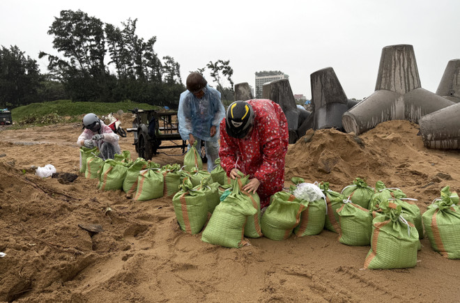 Các địa phương khẩn trương phòng chống bão số 13- Ảnh 5.