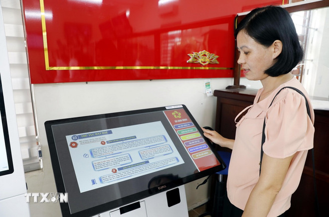 Thủ tướng: Đẩy mạnh phát triển khoa học, công nghệ và chuyển đổi số- Ảnh 2.