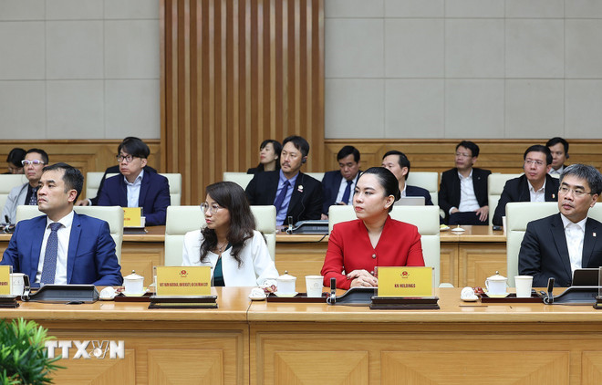 Thủ tướng đề nghị doanh nghiệp quốc tế giúp Việt Nam phát triển ngành bán dẫn toàn diện- Ảnh 2.