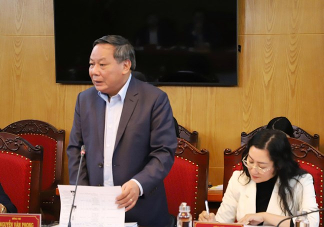 Nội dung báo cáo chính trị trình Đại hội phải mang bản sắc của Thủ đô với nhiều mô hình mới, cách làm mới- Ảnh 4. Nội dung báo cáo chính trị trình Đại hội phải mang bản sắc của Thủ đô với nhiều mô hình mới, cách làm mới- Ảnh 4.