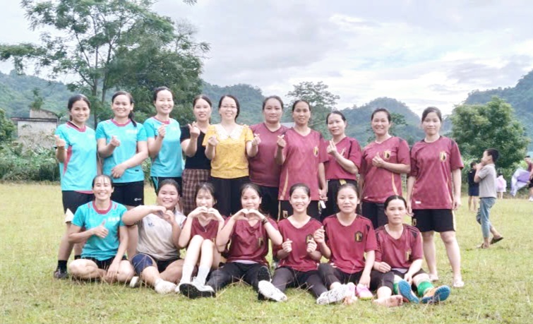 Vai trò của thông tin trong hành trình phát triển của phụ nữ Mường Hoa- Ảnh 3. Vai trò của thông tin trong hành trình phát triển của phụ nữ Mường Hoa- Ảnh 3.