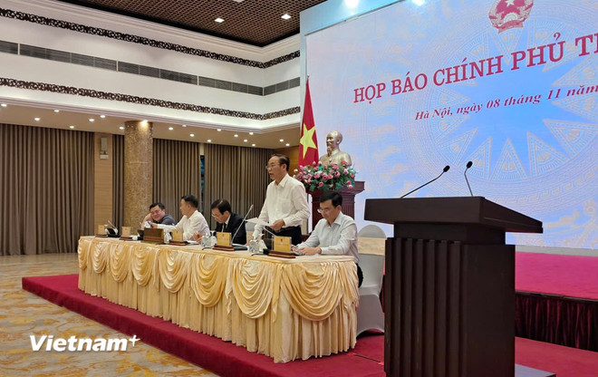 Bộ Nông nghiệp và Môi trường nêu loạt giải pháp phòng chống ô nhiễm, ngập úng- Ảnh 1.