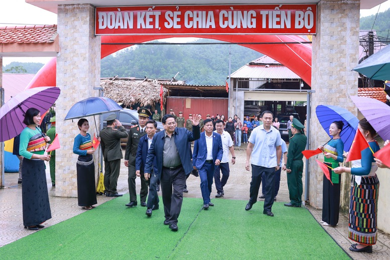 Khởi công xây dựng các trường phổ thông nội trú tại các xã biên giới đất liền- Ảnh 1.