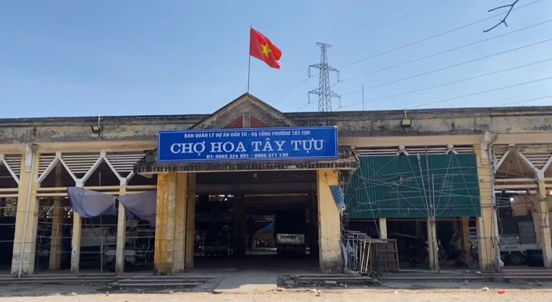 Tây Tựu, Hà Nội: Chợ xây xong bỏ hoang vẫn tiếp tục xây chợ mới- Ảnh 5. Tây Tựu, Hà Nội: Chợ xây xong bỏ hoang vẫn tiếp tục xây chợ mới- Ảnh 5.