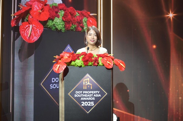 ROX Lease được vinh danh “Công ty Dịch vụ Bất động sản Đổi mới Sáng tạo tốt nhất Đông Nam Á 2025”- Ảnh 2. ROX Lease được vinh danh “Công ty Dịch vụ Bất động sản Đổi mới Sáng tạo tốt nhất Đông Nam Á 2025”- Ảnh 2.