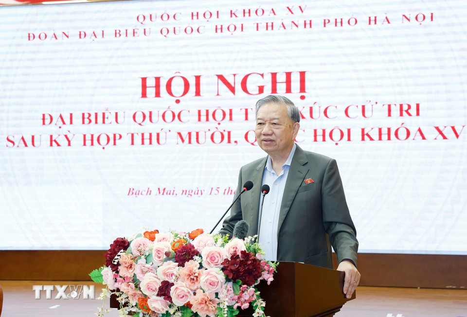 Tổng Bí thư Tô Lâm tiếp xúc cử tri Hà Nội sau Kỳ họp thứ 10, Quốc hội khóa XV- Ảnh 7.