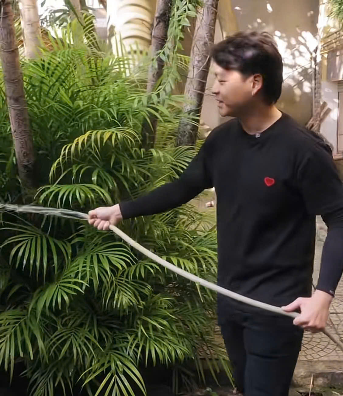 Con trai NSND Hoàng Dũng kể về cái Tết vắng bố- Ảnh 4. Con trai NSND Hoàng Dũng kể về cái Tết vắng bố- Ảnh 4.