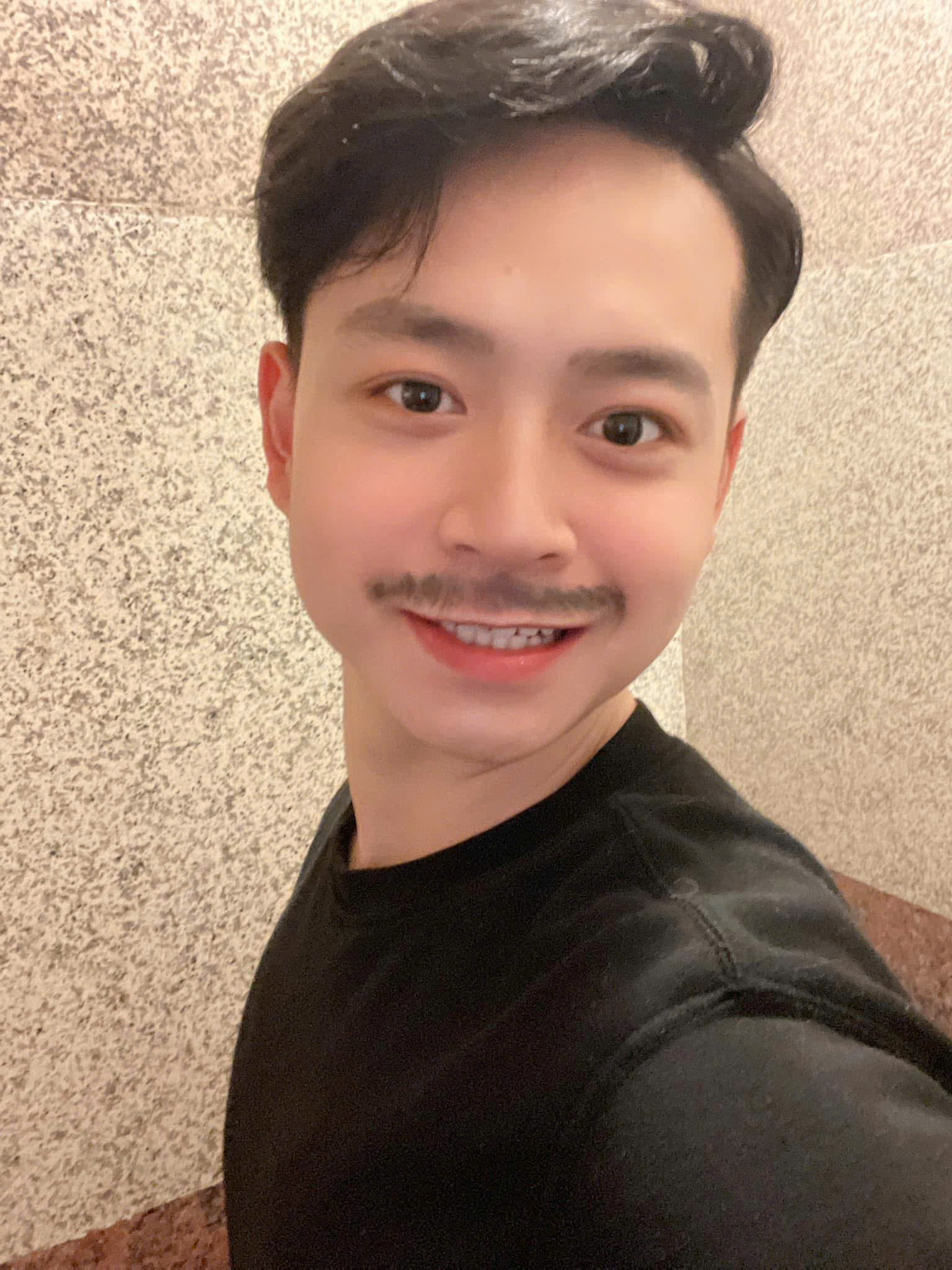 Con trai NSND Hoàng Dũng kể về cái Tết vắng bố- Ảnh 2. Con trai NSND Hoàng Dũng kể về cái Tết vắng bố- Ảnh 2.