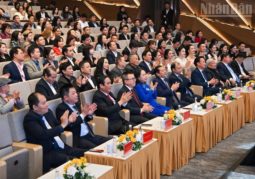 25 dự án, ý tưởng, cá nhân xuất sắc được vinh danh Giải thưởng Hành động vì cộng đồng 2025- Ảnh 1.