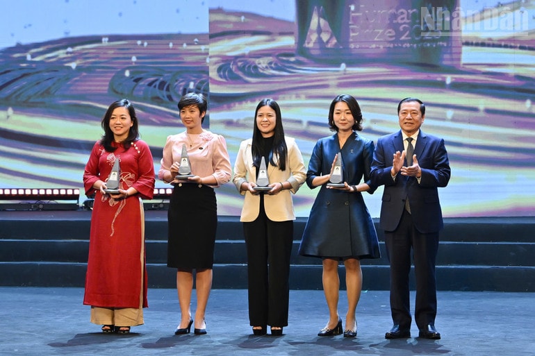 25 dự án, ý tưởng, cá nhân xuất sắc được vinh danh Giải thưởng Hành động vì cộng đồng 2025- Ảnh 3.