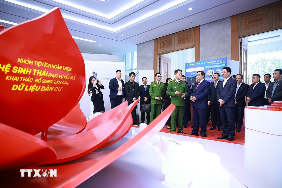 Thủ tướng Phạm Minh Chính dự Hội nghị sơ kết triển khai Nghị quyết 57- Ảnh 4.