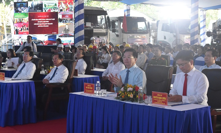 Thủ tướng Chính phủ và Chủ tịch Quốc hội dự lễ khởi công, khánh thành 234 dự án lớn trên cả nước- Ảnh 8.
