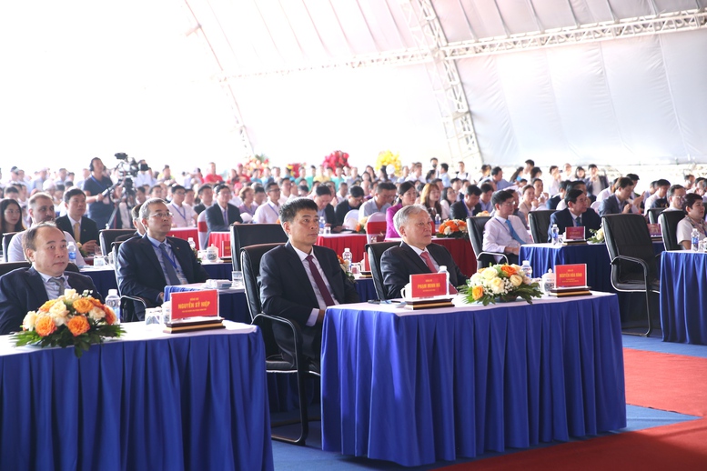 Thủ tướng Chính phủ và Chủ tịch Quốc hội dự lễ khởi công, khánh thành 234 dự án lớn trên cả nước- Ảnh 2.