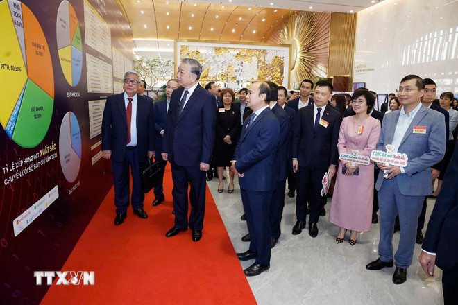 Tổng Bí thư: Xây dựng đội ngũ cán bộ tuyên giáo, dân vận chuyên tâm, thạo việc- Ảnh 2.